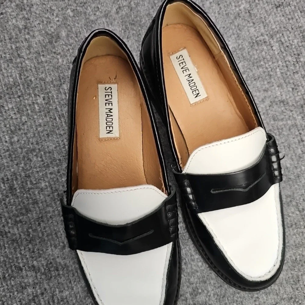 Steve Madden excellent pictures please